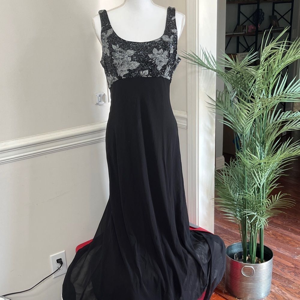 NWOT Alex Evenings Black and Silver Formal Dress Size 12 L Large